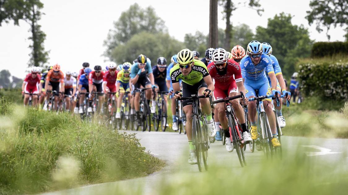 Compétition cycliste on sale